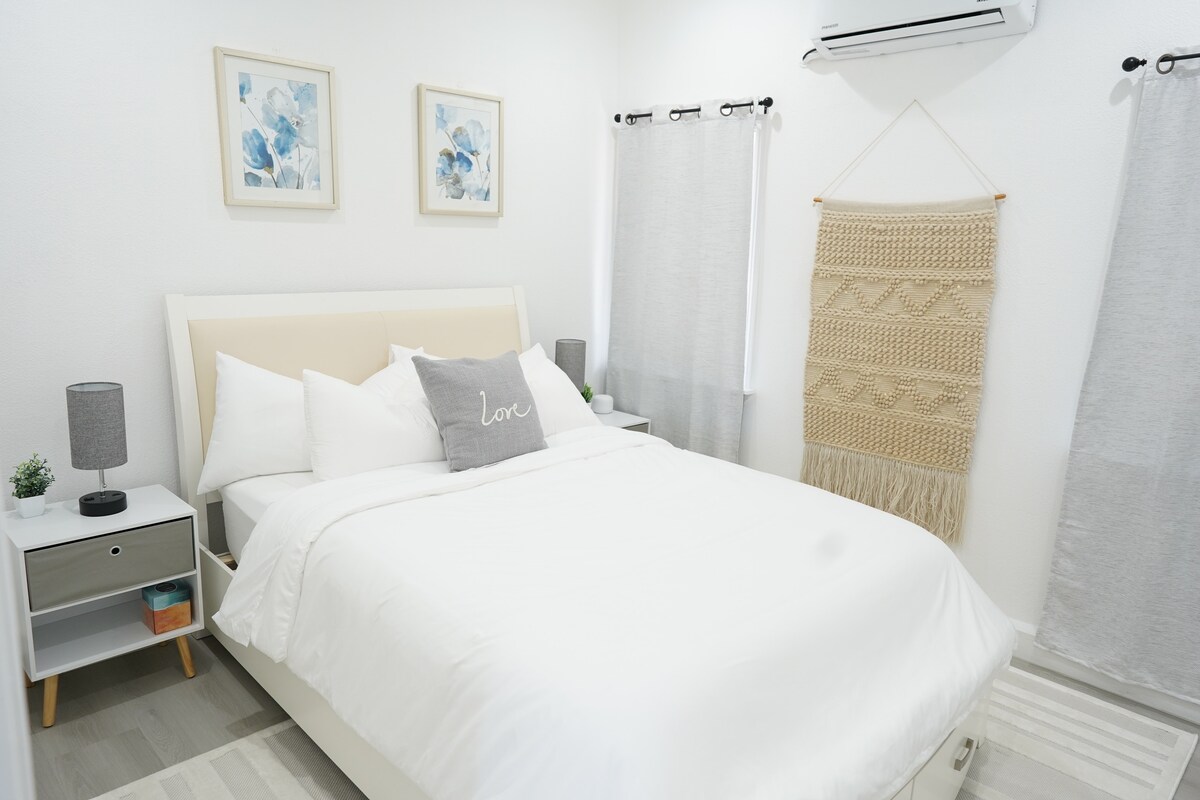 Newly Built 1BR/1BA Guesthouse